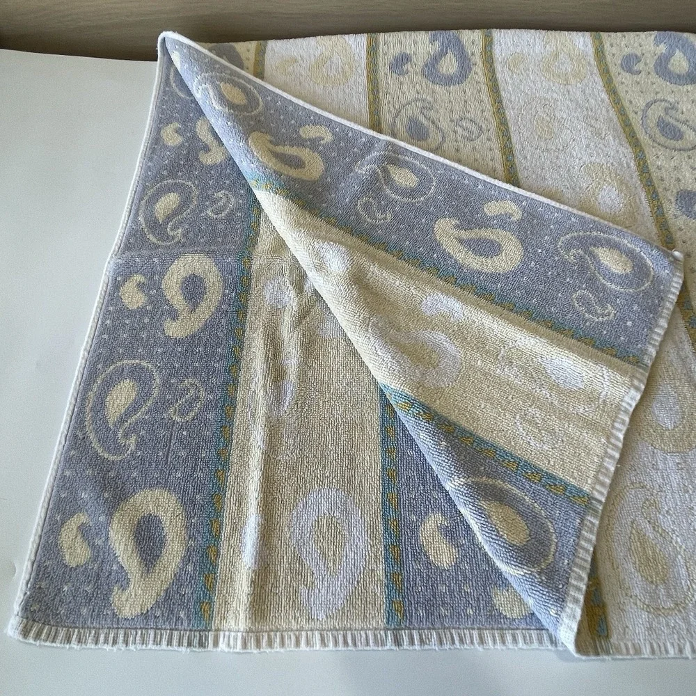Vintage 70s Springmaid by Shala Vardimon Bath Towel Set 22x42 Grannycore Retro